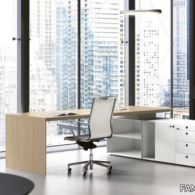 MULTIPLICEO-Office-desk-FANTONI-72982-relb730ee7f.jpg