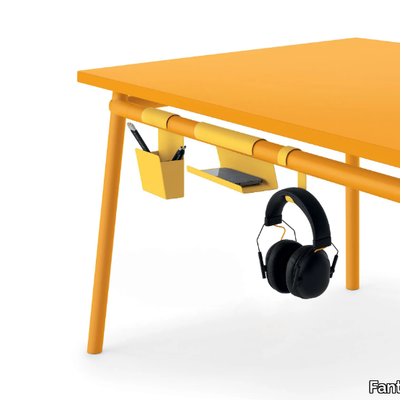 HUG-Rectangular-table-Fantin-611159-rela3fb7a.jpg