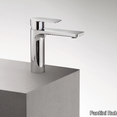 myo-v604-washbasin-mixer-fantini-rubinetti-542085-rel97e353b2.jpg