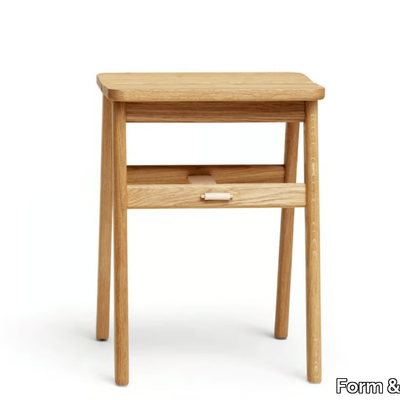 ANGLE-Folding-stool-Form-Refine-529294-relb3aed93e.jpg