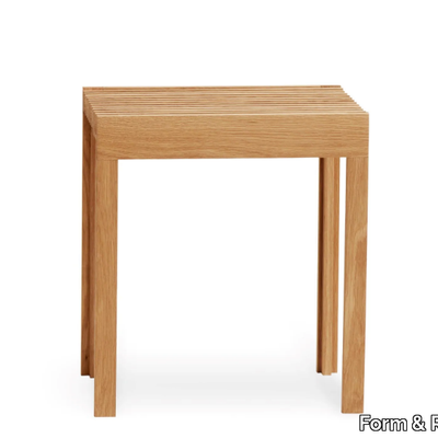 LIGHTWEIGHT-Stool-Form-Refine-571241-rel47fa4224.jpg