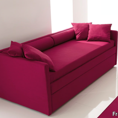COTTAGE-Frauflex-395749-relec2901f2.jpg