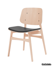 3051_soborg-wood-chair--wood-base_104-51301_oak-lacquered-leather-omni-301-black_v2