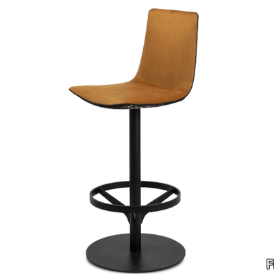 amelie-counter-chair-freifrau-manufaktur-639886-rel8304cdd.jpg