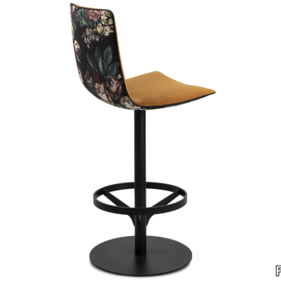 amelie-counter-chair-freifrau-manufaktur-639886-relcf12c6ea.jpg