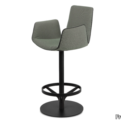 amelie-kitchen-armchair-high-freifrau-manufaktur-639908-rele472f0e7.jpg