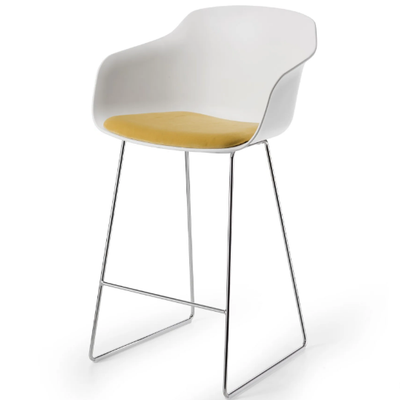 dame-stool-with-integrated-cushion-gaber-559371-rel217e3aeb.jpg