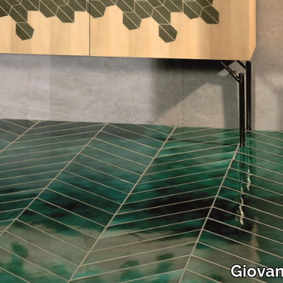 LUCI-VIETRESI-Giovanni-De-Maio-534587-relb79973fb.jpg