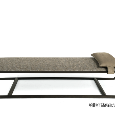 wynwood-day-bed-oniro-group-636013-rel432b8de6.jpg