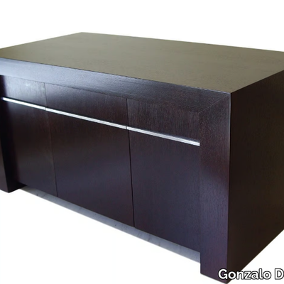 ATRIA-Sideboard-Gonzalo-De-Salas-50178-rel90c80393.jpg