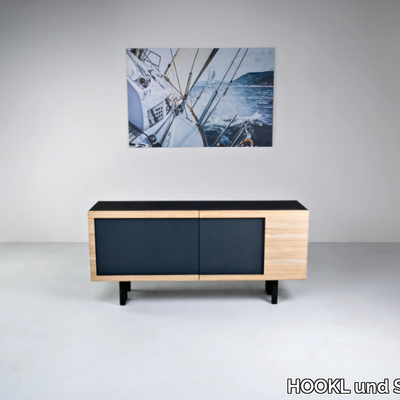 ANALOG-HOOKL-und-STOOL-389364-reld3759925.jpg