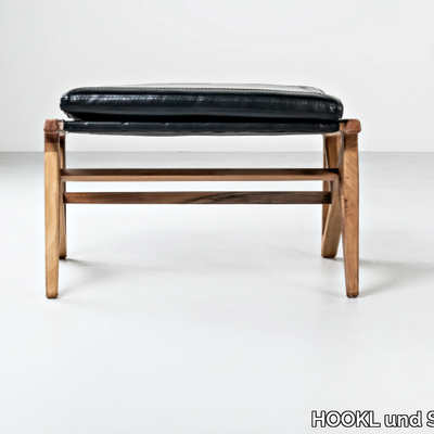 TRIANGLE-Low-stool-HOOKL-und-STOOL-439763-rel8e76bee6.jpg