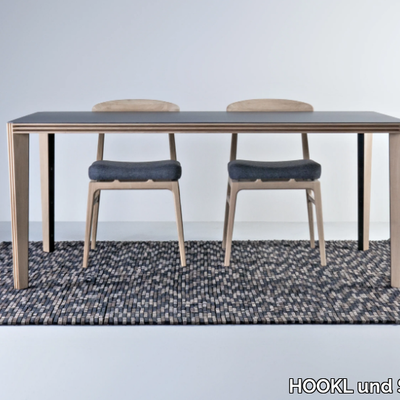 kuler-hookl-und-stool-534061-rel69fcb217.jpg