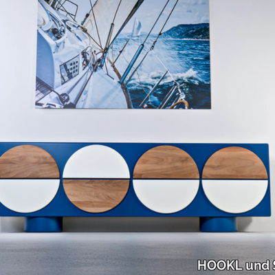 marin-hookl-und-stool-534065-rel336586ed.jpg