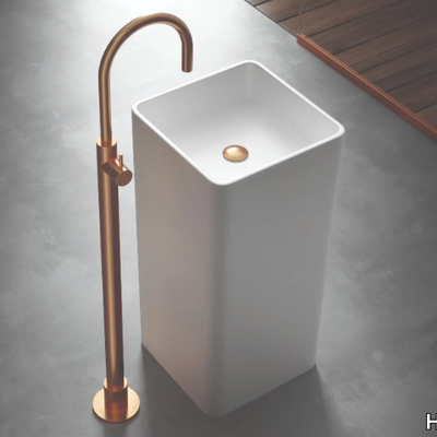 cobber-cb078w-hotbath-597579-rel80fb0f6a.jpg