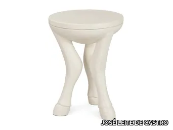 h_gator-stool-jose-leite-de-castro-602729-rel5dcdcf87.jpg