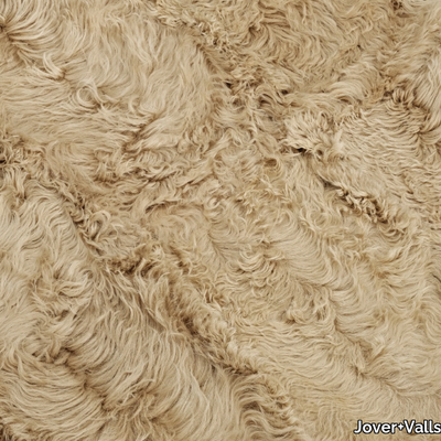 LAMB-CURLY-LONG-THROW-Jover-Valls-616369-rel8c87568b.jpg