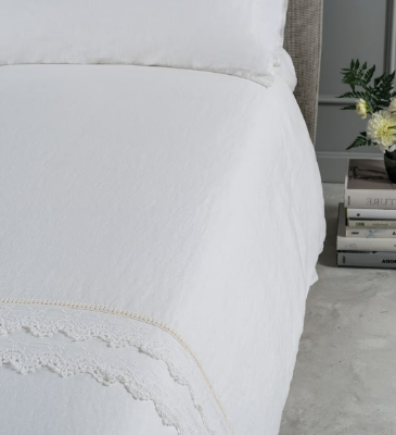 SANGALLO-Pillow-case-LA-FABBRICA-DEL-LINO-by-Bergianti-Pagliani-418324-rel5aa16bd6.jpg