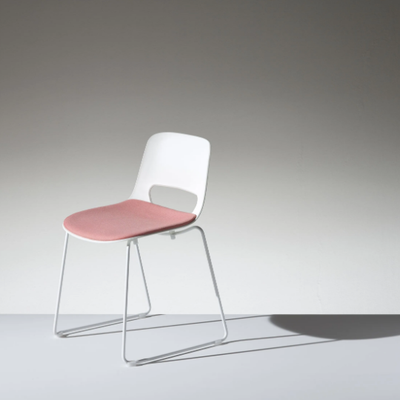LUCKY-Sled-base-chair-Lamm-118419-rel72bafd40.jpg