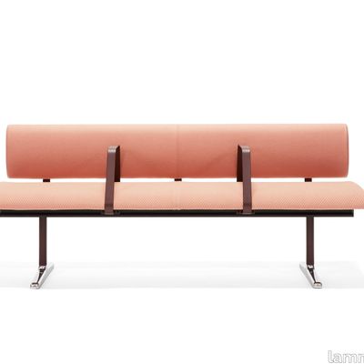 Lammhults-Teius-Modular-Sofa-01.jpeg