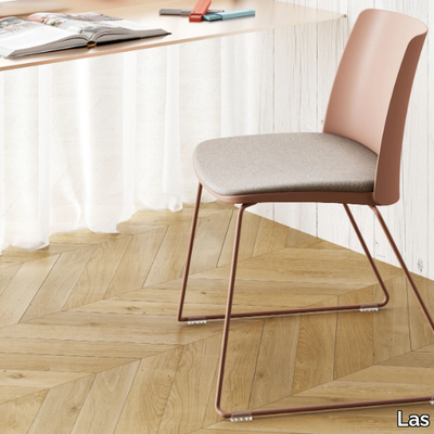 vedette-chair-with-integrated-cushion-las-mobili-493881-rel8b83fcf7.jpg