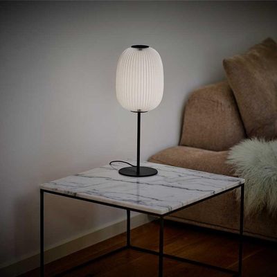 leklint335_lamella_table_lamp_lifestyle5.jpg