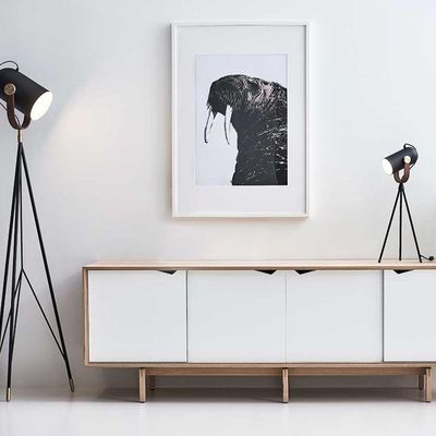 leklint360_carronade_floor_lamp_table_lamp_black_lifestyle1_f3127a8b-737b-47b8-8c01-2f9e5ee3f0bb.jpg