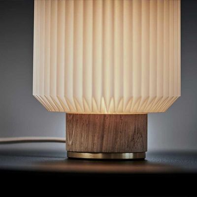 leklint382_cylinder_pendant_table_lamp_lightoak_details1_3cc84f5f-3c21-4848-b70c-00d71c3b2125.jpg