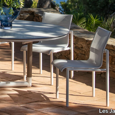 BASTINGAGE-Stackable-chair-Les-Jardins-598253-rel35681a76.jpg