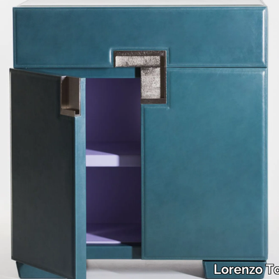 Lorenzo-Tondelli_DOGON_YRnd2CkPgk.jpeg