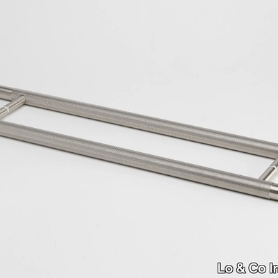 brass-door-handle-lo-co-interiors-641738-rel96406409.jpg