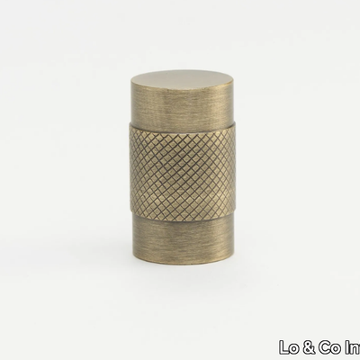 furniture-knob-lo-co-interiors-641731-rel31b9fd91.jpg