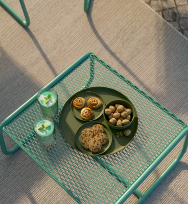LOLITA-Coffee-table-MEMEDESIGN-451044-rel60b373f2.jpg