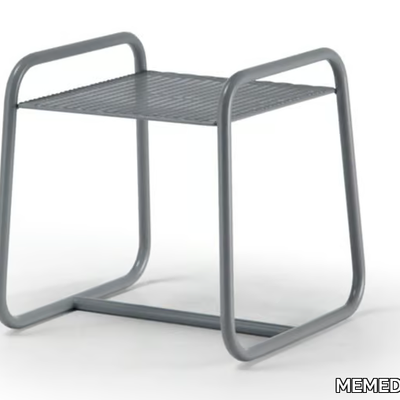 coffee-table-memedesign-451044-rel7eb93321.jpg