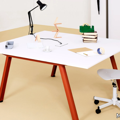 apollo-office-desk-with-cable-management-manerba-436471-relf418988c.jpg