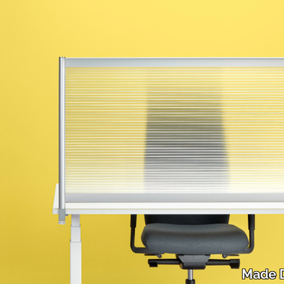 Desktop-partition-Made-Design-452948-relb7149473.jpg