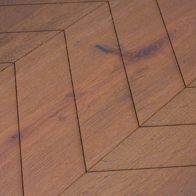 CARVING-CHEVRON-I-VULCANO-WHITE-mafi-Naturholzboden-397539-relb50a9280.jpg