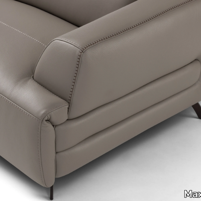 TEOREMA-Max-Divani-495693-rel8a733b7a.jpg