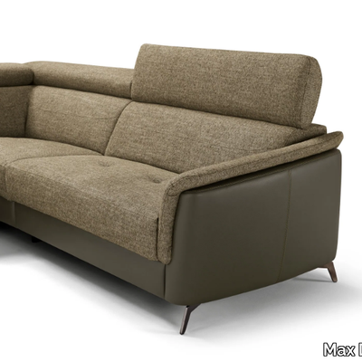 spike-maxdivani-448536-relcefc3a00.jpg