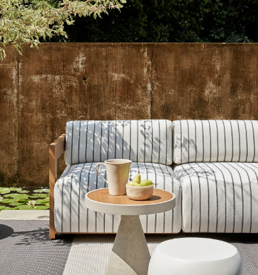 CONE-OPEN-AIR-Round-coffee-table-Meridiani-433082-rel6ff2657.jpg