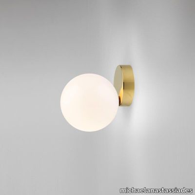 14d57933-0f7b-4f56-924b-35657d574019_1-michaelanastassiades-tipofthetongue-wall-brass.jpg