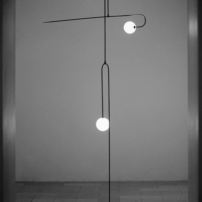 edbc9462-298d-4ca5-965e-d7ca622c7c6c_5-michaelanastassiades-mobilechandelier7.jpg