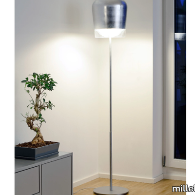 SYSS-Floor-lamp-millelumen-451398-rel86d8a561.jpg