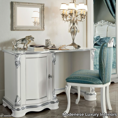 13209-Writing-desk-Modenese-Gastone-group-150738-reld3ca9523.jpg