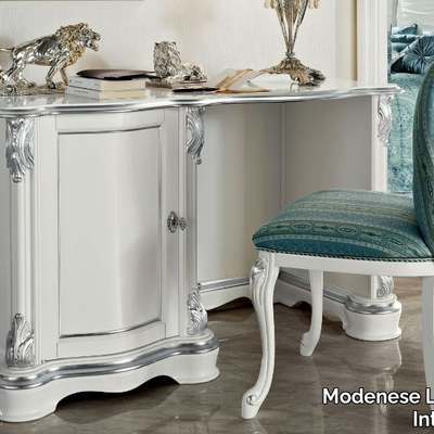 13209-Writing-desk-Modenese-Gastone-group-150738-releab0f9b9.jpg