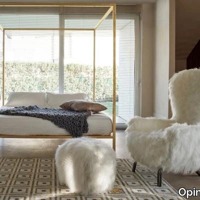 GUELFO-FUR-LIMITED-EDITION-Pouf-Opinion-Ciatti-296359-rele1107199.jpg