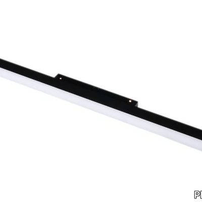 strip-48-mbn-629087-rel4a010c89.jpg