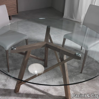 ZEUS-Round-table-Pacini-Cappellini-262382-relcd607c5e.jpg