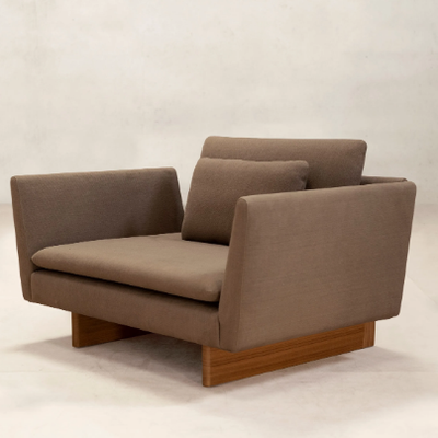 X-L-05-Armchair-with-armrests-Phantom-Hands-521834-relcb7a6753.jpg