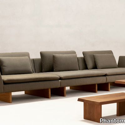X-L-05-Sofa-Phantom-Hands-521955-rel765c711e.jpg